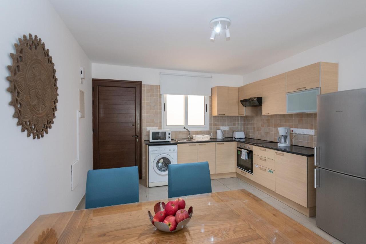 Narcissos 'Nissi Beach' Apartment A8 Ajía Nápa Kültér fotó